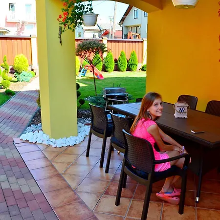 Apartamento Jeden Apartmánový Dom A Dva Veľké - Liptov Bešeňová